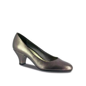 Easy Street 9 M Fabulous Round Toe Pumps Pewter Gray Closed Toe Heels NEW